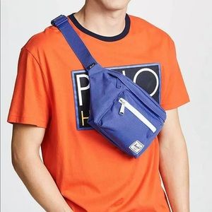 Herschel Supply Co Seventeen Fanny pack
